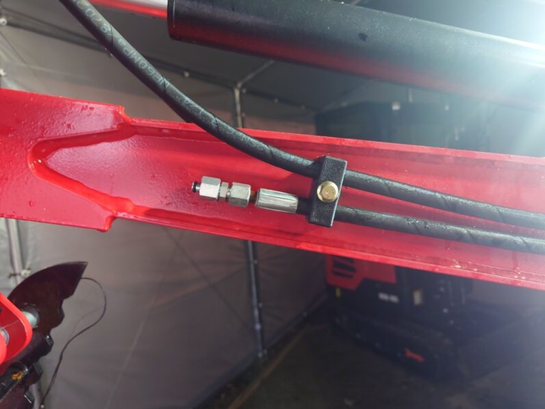 Mini koparka VICSEC VC13C-R 1300 – fabrycznie nowa, silnik 13,5 KM