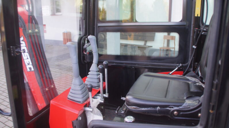 Mini koparka VICSEC VC13C-R 1300 – fabrycznie nowa, silnik 13,5 KM