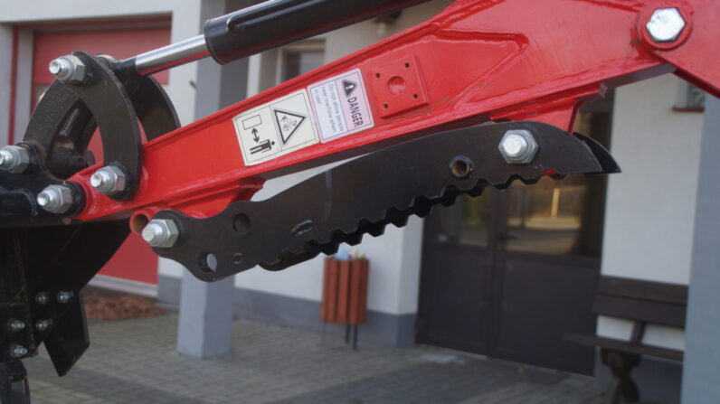 Mini koparka VICSEC VC13C-R 1300 – fabrycznie nowa, silnik 13,5 KM