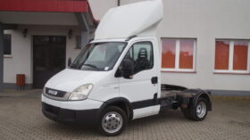 Iveco Daily 35C15 * MOŻLIWY MONTAŻ WYWROTKI NA MIEJSCU * SUPER STAN * Ciągnik * Koń * IMPORT