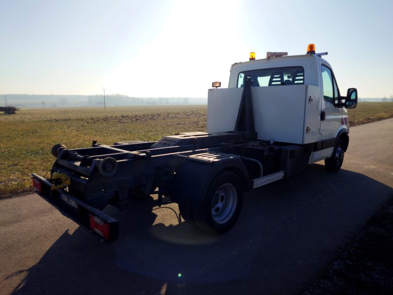 Iveco Daily * HAKOWIEC + SKRZYNIA Z SIATKAMI * 2013R * SUPER ORYGINALNY STAN * IMPORT