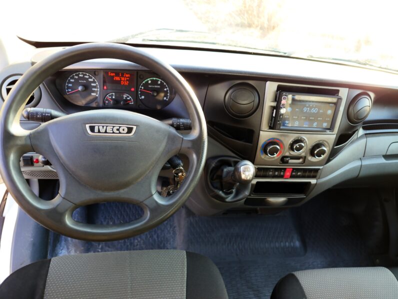 Iveco Daily * HAKOWIEC + SKRZYNIA Z SIATKAMI * 2013R * SUPER ORYGINALNY STAN * IMPORT