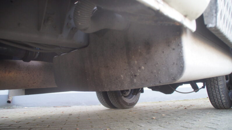 Iveco Daily 35C18 * DMC 3.5T * Ciągnik siodłowy * BLOKADA MOSTU * Mini Sattel * Kilka sztuk * Możliwy montaż Wywrotki * Nowy kipper Producent