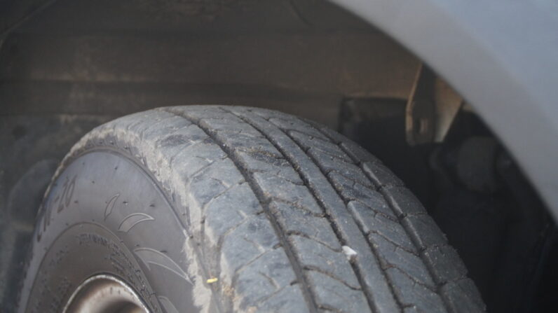 Iveco Daily 35C18 * DMC 3.5T * Ciągnik siodłowy * BLOKADA MOSTU * Mini Sattel * Kilka sztuk * Możliwy montaż Wywrotki * Nowy kipper Producent