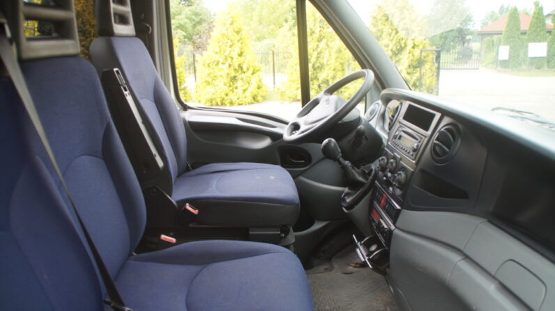 Iveco Daily 35C18 * DMC 3.5T * Ciągnik siodłowy * BLOKADA MOSTU * Mini Sattel * Kilka sztuk * Możliwy montaż Wywrotki * Nowy kipper Producent